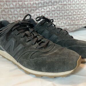 New Balance Women's Charcoal Suede Sneakers